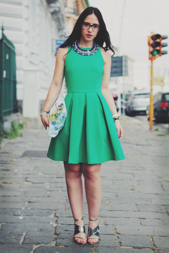 emerald-green-outfit